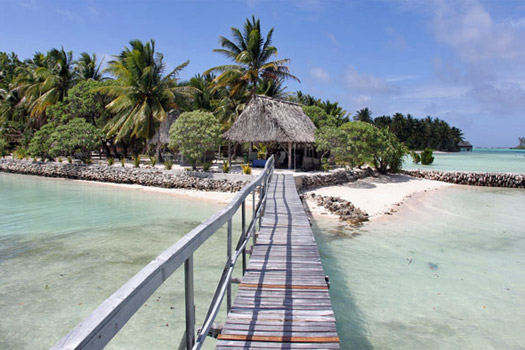 Tabon Te Keekee girişi, Kiribati. 