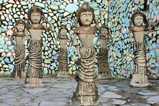 Seramik ve atık heykelcikler. Chandigarh Kaya Bahçesi, Hindistan. Fotoğraf: Giridhar Appaji Nag Y