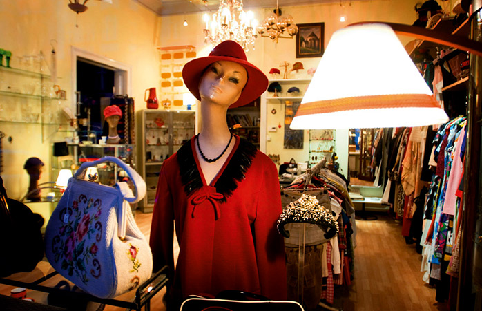 Berlin bit pazarları- Berlin’in klasik kıyafet mağazası Firlefanz ile şıklığa ulaş.