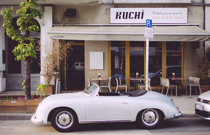 Berlin’deki en iyi suşilerden biri için Kuchi Kant’ta masa rezervasyonu yap.