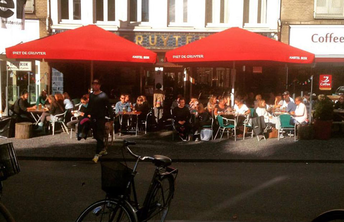 Piet-de-Gruyter-Amsterdamda-yemek-yenilebilecek-yerler
