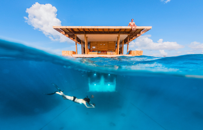 Manta Resort’taki tatilini güneşin veya denizin altında geçirebilirsin © Genberg Art UW LTD/Jesper Anhede