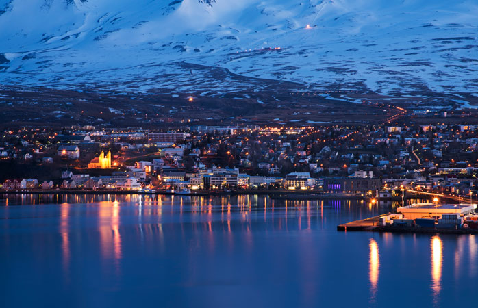 İzlanda gezisi- Akureyri’nin gece manzarası