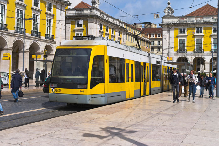 Yeni tramvaylar engelli yolcular için çok daha büyük bir konfor sunuyor