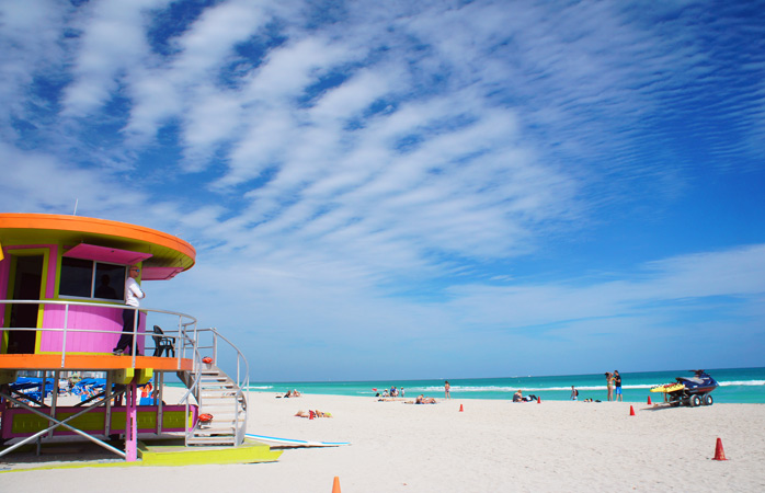 Miami Beach rüyalarını mı süslüyor? Aktarmalı uçak bileti almaktansa ayrı biletler almayı düşün