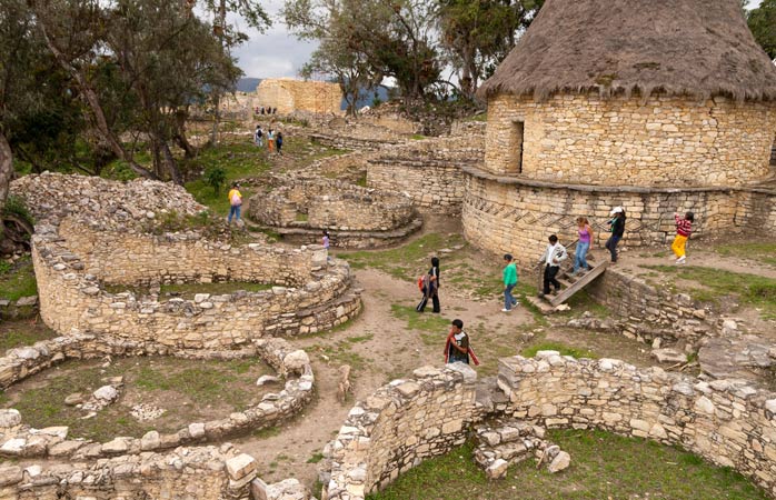 Kuzey Peru’daki önemli arkeolojik alanlardan olan Kuelap’ın tarihi, Machu Picchu’nun 1000 yıl kadar öncesine dayanır