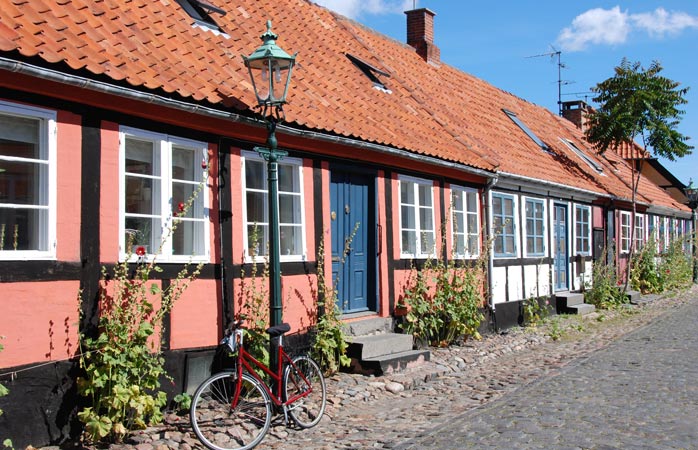 Bisikletle seyahat- Bornholm’un kırsal kasabalarının büyüsüne kim karşı koyabilir ki?