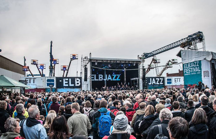 Avrupa müzik festivalleri: Hamburg’un Elbjazz festivali şehrin endüstriyel ortamlarından birinde türün en iyi örneklerini sahneye çıkarıyor