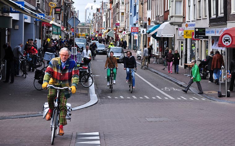 Amsterdam sokakları: Amsterdam gezilecek noktalar