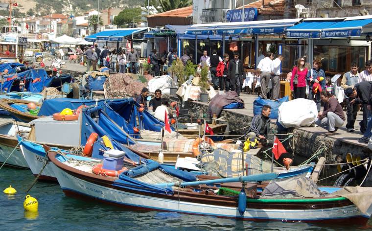 Bisikletle Foça gezi rehberi