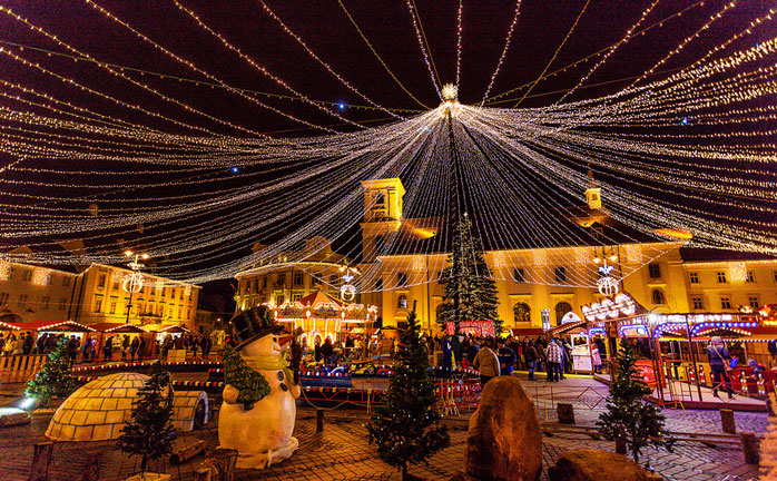 Noel pazarları- Rumen kasabası Sibiu’da eksiksiz bir Noel büyüsü