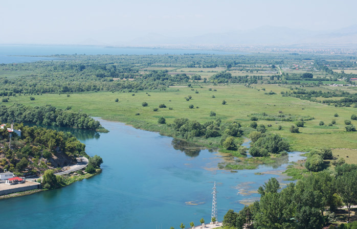 İşkodra’daki Rozafa Kalesi’nden Bojana Nehri’nin manzarası 