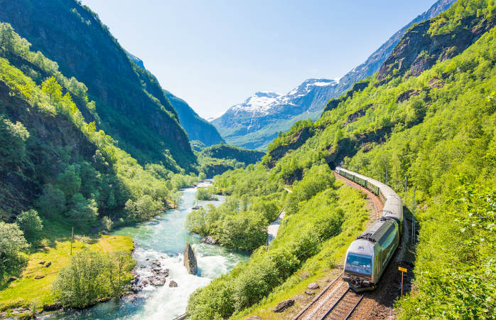 Tren Yolculuğu - Tren seyahati için en iyi rotalar