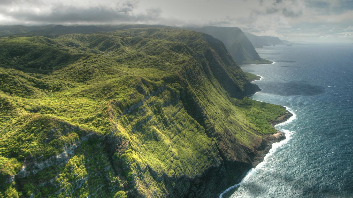 Flights to Moloka'i