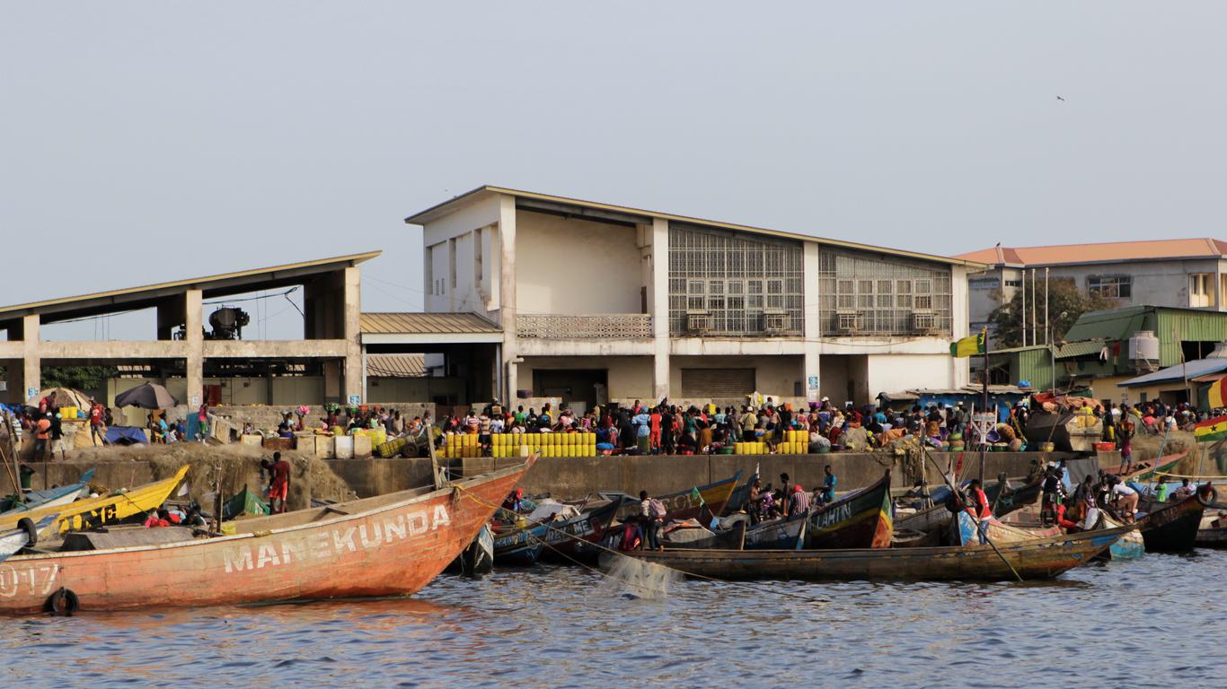 Flights to Conakry