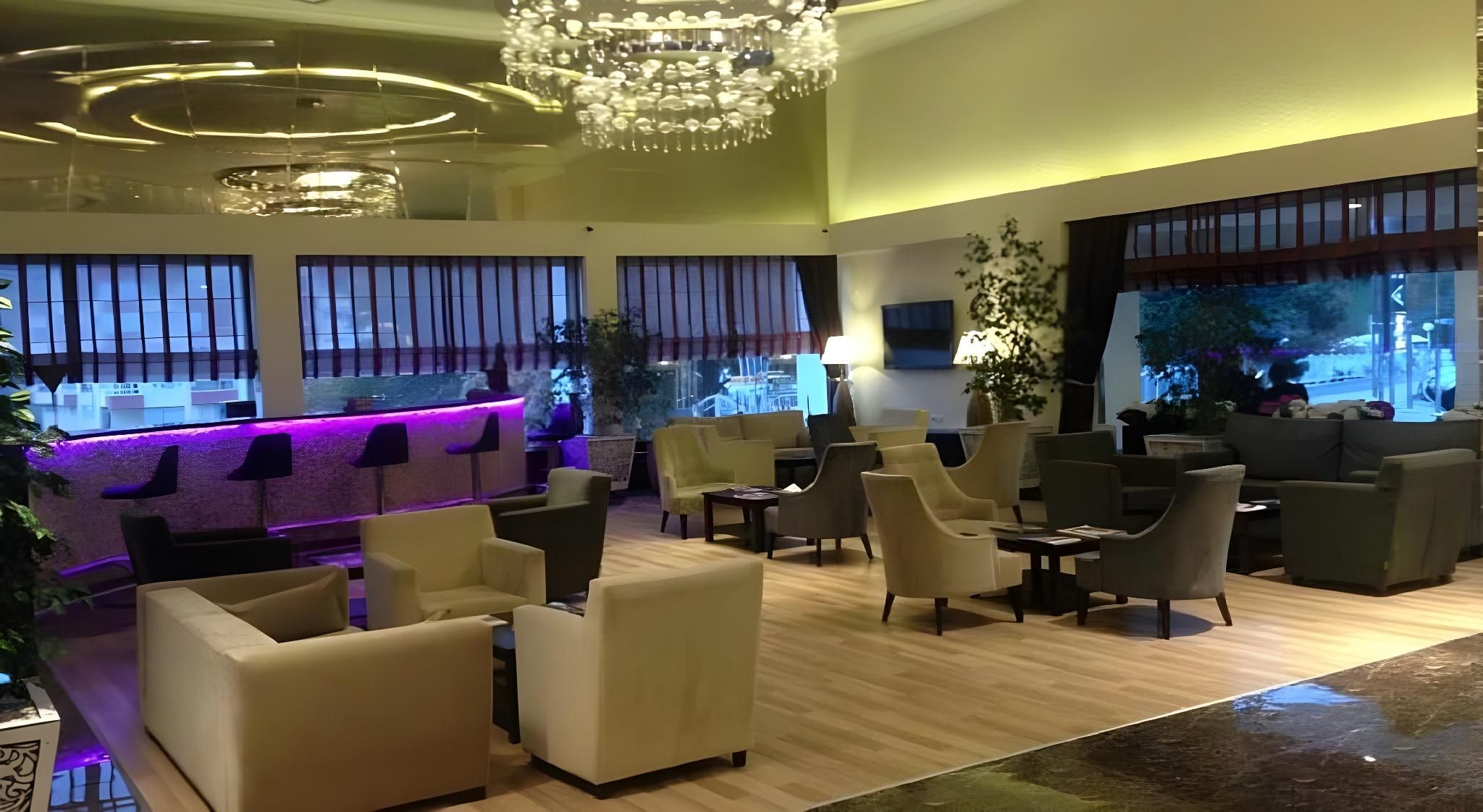 Salon