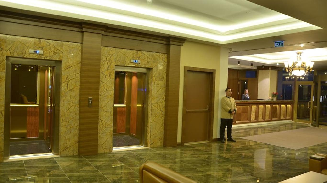 Ana fotoğraf